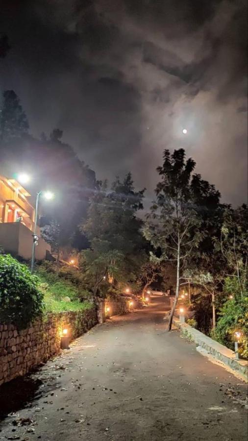 Sherva Stellar Resort Jerkaud Kültér fotó